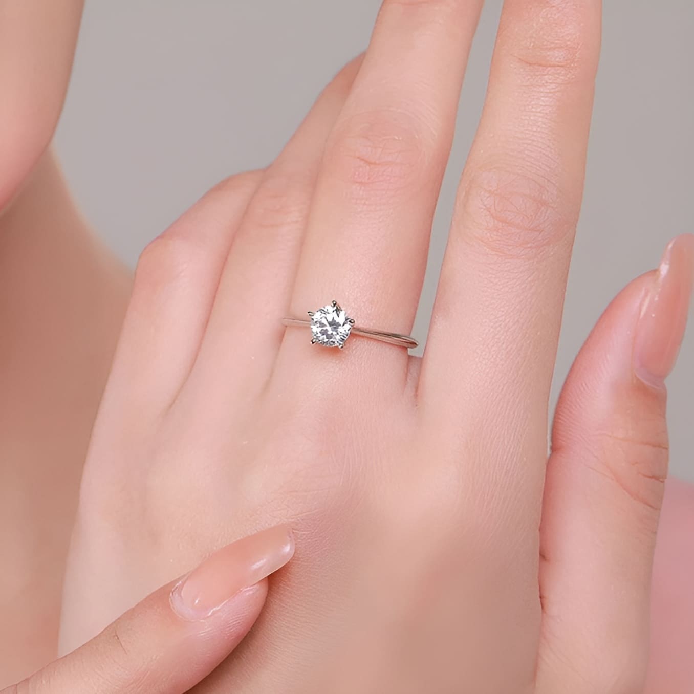 Anillo Solitario Clásico en Plata 925 6mm