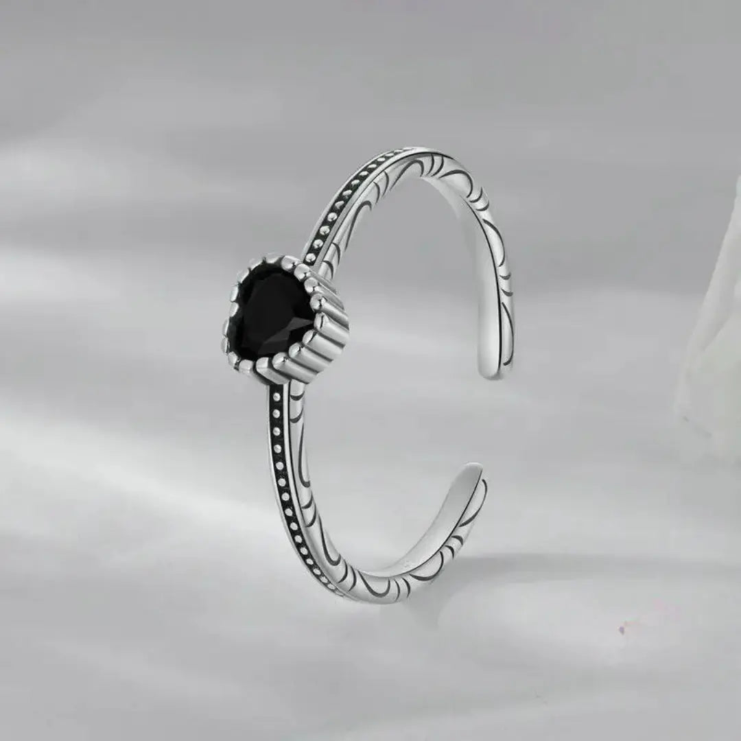Anillo Love Black Ajustable en Plata 925
