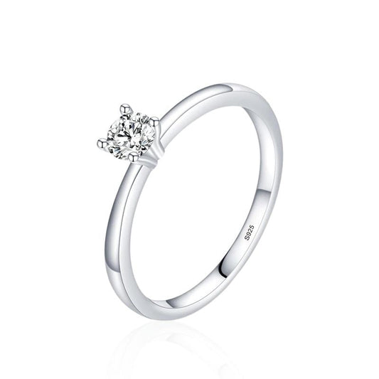 Anillo Solitario Clásico en Plata 925